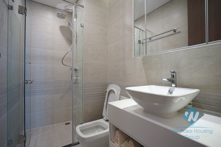 Beautiful three bedrooms apartment for rent in Vinhome Metropolis, Ba Dinh district, Ha Noi